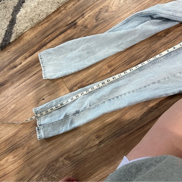 Abercrombie & Fitch Curve Love High Rise Skinny Jean with Vent Hem - Picture 5 of 7